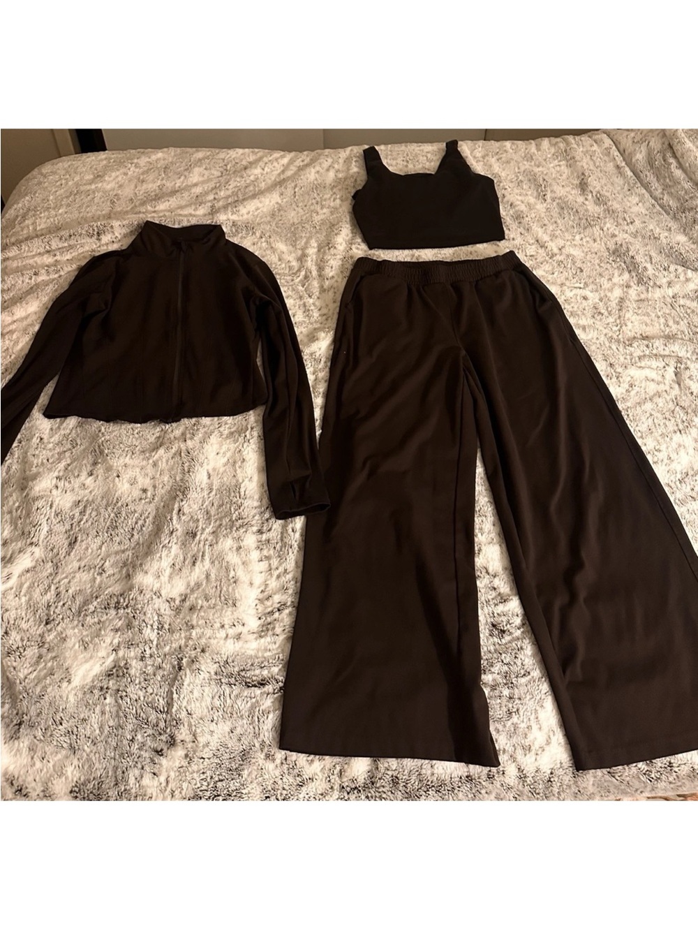 Yogalicious 3 pc lounge Set in chocolate Brown - Picture 2 of 12